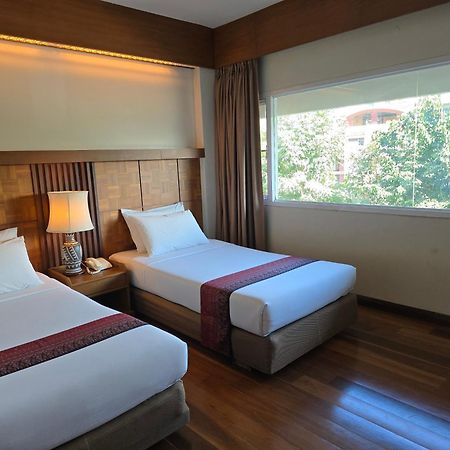 Chiang Mai Phucome Hotel Exterior photo