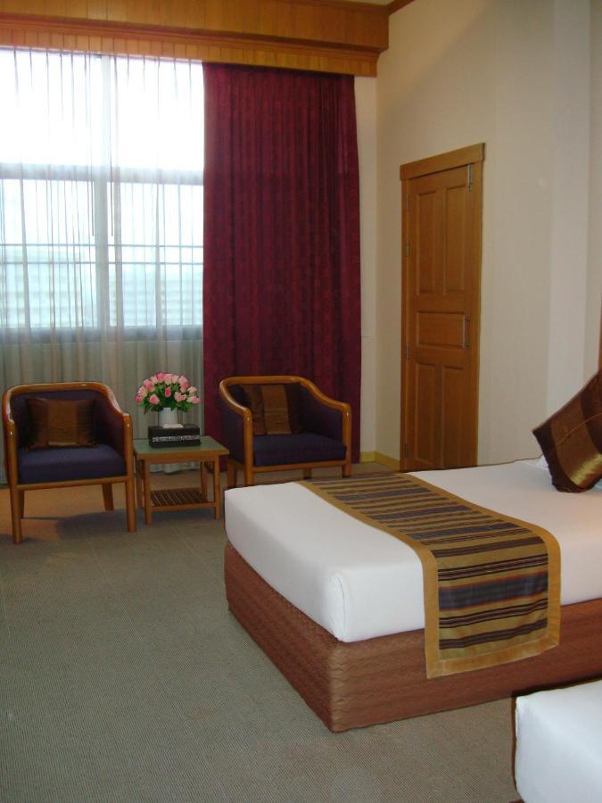 Chiang Mai Phucome Hotel Exterior photo